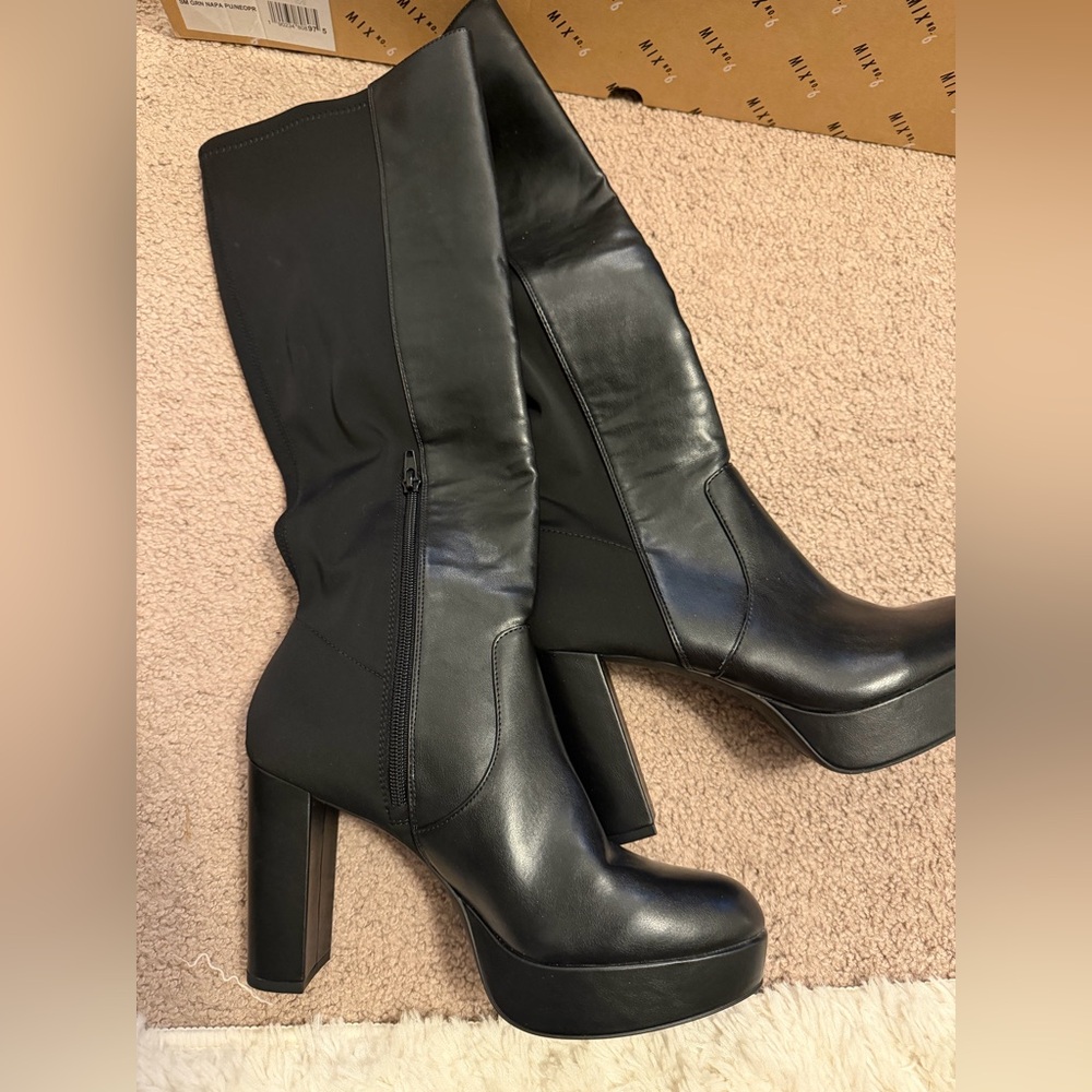 Black Knee-High Women's Boots